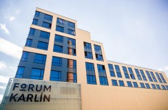 Amundi CR prodalo Forum Karlín a hotel Ibis z Realitního fondu KB2 investiční společnosti Patria